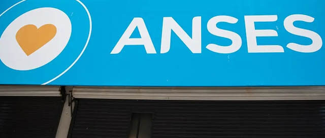 El Gobierno oficializó el aumento de jubilaciones y asignaciones familiares para diciembre El Gobierno oficializó el aumento de jubilaciones y asignaciones familiares para diciembre