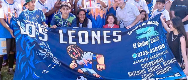 JARDÍN AMÉRICA: Los Leones se consagraron campeones del Interbarrial Zona Sur JARDÍN AMÉRICA: Los Leones se consagraron campeones del Interbarrial Zona Sur