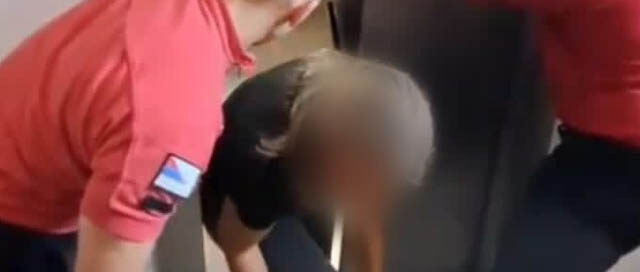 OBERÁ: Bomberos rescataron a una mujer atrapada en el ascensor de un edificio OBERÁ: Bomberos rescataron a una mujer atrapada en el ascensor de un edificio