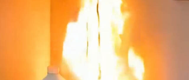 Bomberos de la Policía advierten sobre riesgos eléctricos en los hogares Bomberos de la Policía advierten sobre riesgos eléctricos en los hogares