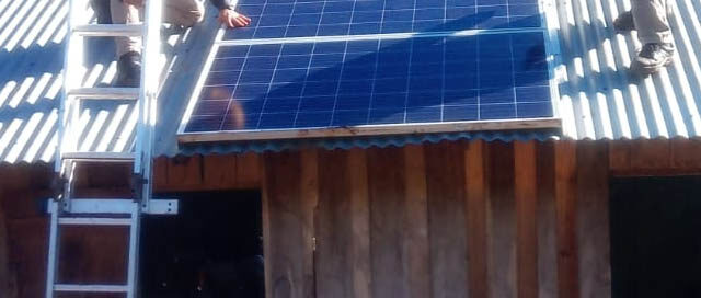 Productores rurales de San Vicente y San Ignacio, recibirán el nuevo año con energía solar en sus chacras Productores rurales de San Vicente y San Ignacio, recibirán el nuevo año con energía solar en sus chacras