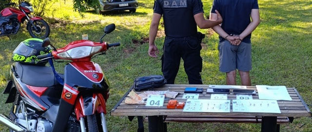 Eldorado: Detienen a joven con 20 dosis de cocaína listas para la venta Eldorado: Detienen a joven con 20 dosis de cocaína listas para la venta