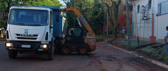 IGUAZÚ: Limpieza integral en la Escuela Sudamericana para mejorar el entorno escolar