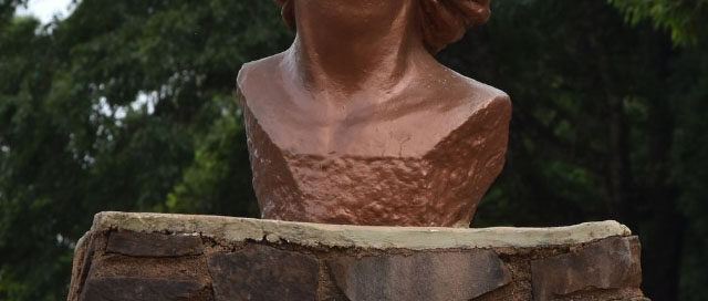 OBERÁ: Conmemoración del Día de la Bandera de Misiones y natalicio de Andrés Guacurarí OBERÁ: Conmemoración del Día de la Bandera de Misiones y natalicio de Andrés Guacurarí