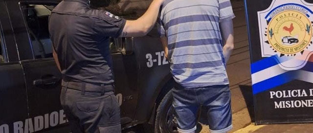 OBERÁ: Detuvieron a un joven acusado de agredir a un motociclista y robar en una vivienda OBERÁ: Detuvieron a un joven acusado de agredir a un motociclista y robar en una vivienda