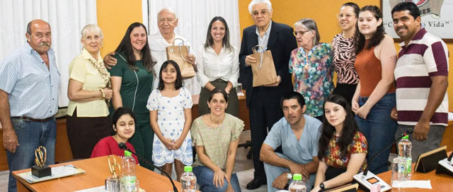 WANDA: El Concejo Deliberante distinguió a dos médicos por su aporte a la salud de la comunidad WANDA: El Concejo Deliberante distinguió a dos médicos por su aporte a la salud de la comunidad