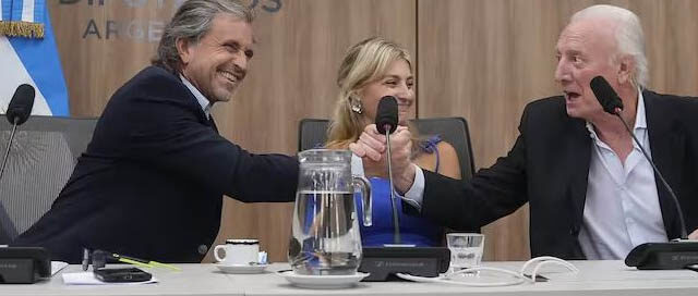 La Libertad Avanza impulsa derogación de leyes de discapacidad y universidades La Libertad Avanza impulsa derogación de leyes de discapacidad y universidades