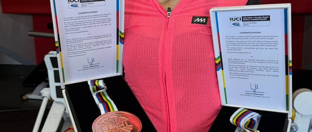 La ciclista misionera Mariela Delgado volvió al CePARD con sus dos medallas mundiales La ciclista misionera Mariela Delgado volvió al CePARD con sus dos medallas mundiales