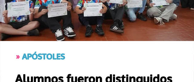 Alumnos fueron distinguidos por su desempeño en Olimpiadas de Matemáticas y Literatura