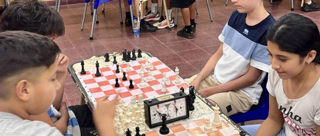PUERTO RICO: La Escuela Municipal de Ajedrez cerró el ciclo 2025 con un torneo regional PUERTO RICO: La Escuela Municipal de Ajedrez cerró el ciclo 2025 con un torneo regional
