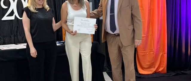 Wanda: La intendente Romina Faccio fue distinguida como Graduada Notable Wanda: La intendente Romina Faccio fue distinguida como Graduada Notable