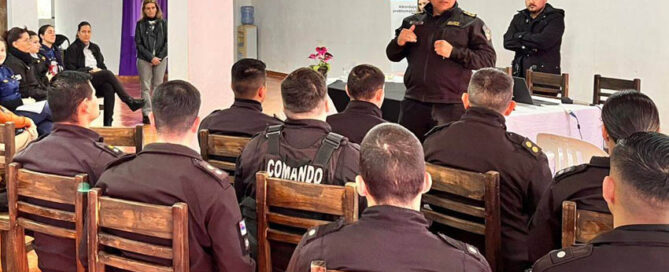 PUERTO RICO: Protocolo municipal de abordaje en situaciones de suicidio