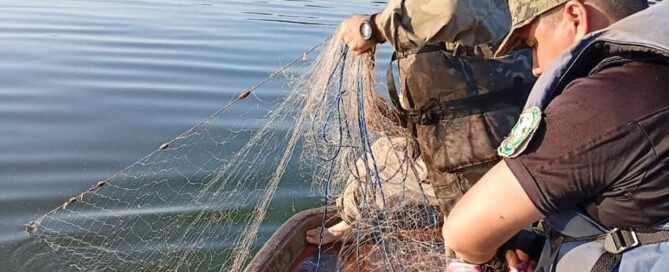 LIBERTAD: Operativos contra la pesca furtiva culminaron con el secuestro de redes y botes