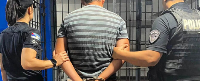 San Vicente: detuvieron a un hombre acusado de causarle quemaduras gravísimas a su hijastro de 5 años