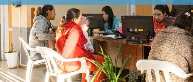 DOS DE MAYO: Entrega de módulos alimentarios para tareferos registrados