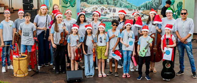 JARDÍN AMÉRICA: Nueva edición de los Domingos Culturales reunió arte, música y emprendimientos locales