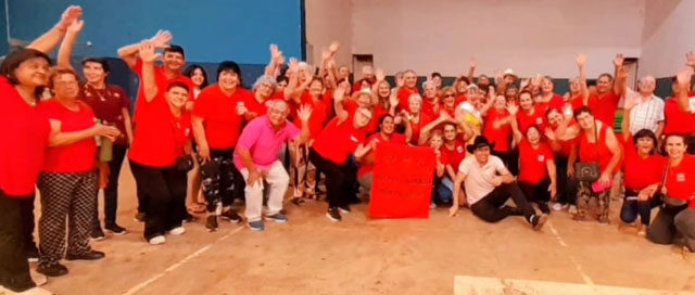 MONTECARLO: Adultos mayores realizaron su último viaje del año a San Antonio MONTECARLO: Adultos mayores realizaron su último viaje del año a San Antonio