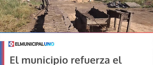 El municipio refuerza el apoyo a los trabajadores oleros con provisión de tierra para la producción de ladrillos