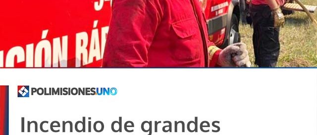 Incendio de grandes proporciones en Posadas moviliza a bomberos y apoyo aéreo sobre la Ruta Nacional 12